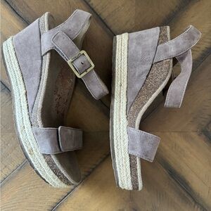 Aetrex Sydney Taupe Espadrille Sandals